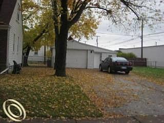 2nd image of 14815 Burns St