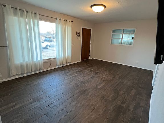 2nd image of 8957 Mount Rushmore Ln