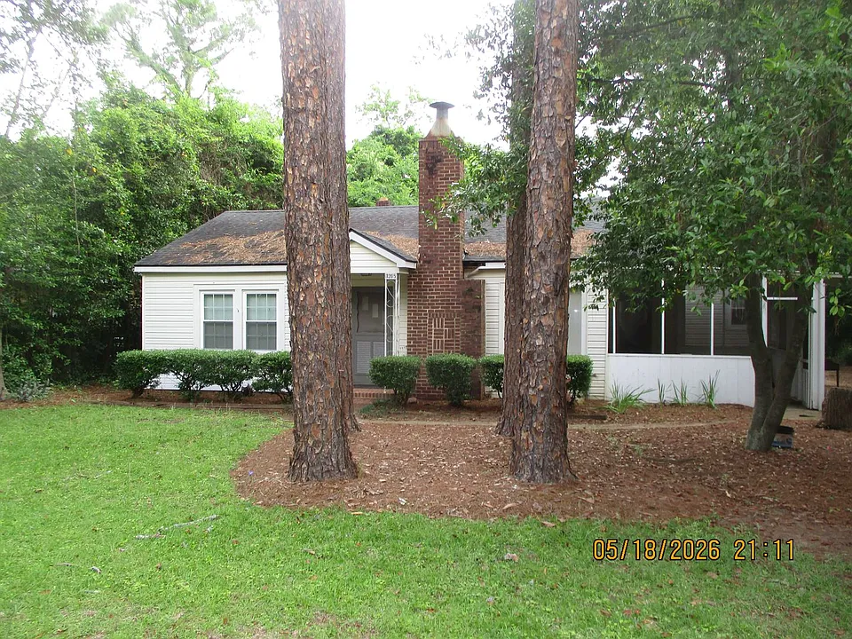 1205 9th Ave