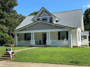 119 Cedarbrook Rd, Jonesville, NC 28642