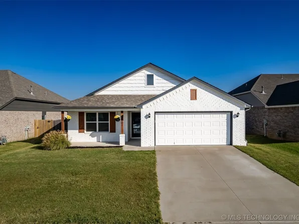13101 E 124th St N, Collinsville, OK 74021