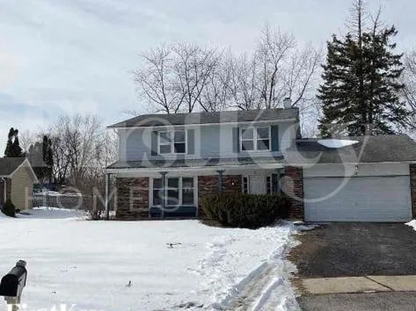 2 Devon Ct, Bolingbrook, IL 60440