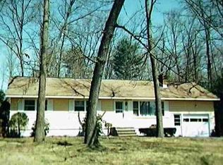 127 Juniper Dr, Ballston Spa, NY 12020