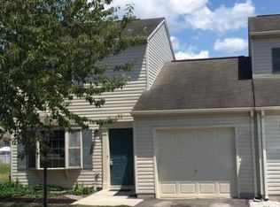 2943 Milky Way Rd, Dover, PA 17315