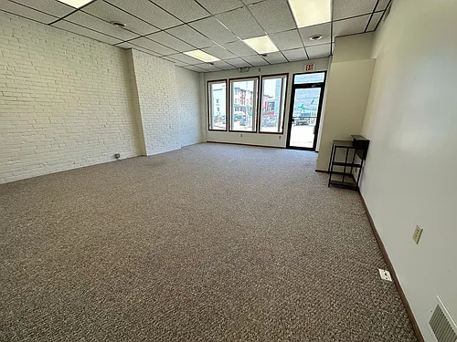 3528 Boulevard Of The Allies Photo 1