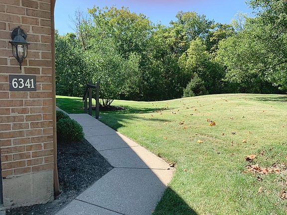 3rd image of 6341 Cliff Side Dr