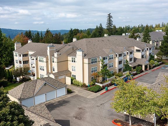 2nd image of 4133 224th Lane SE #111