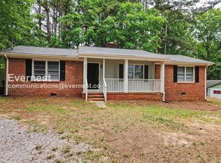 624 Cannon Dr, Social Circle, GA 30025