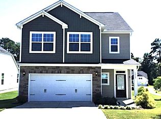 1932 Hinswood Cir, Fuquay Varina, NC 27526
