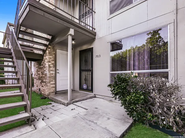 9419 Powhatan #703, San Antonio, TX 78230