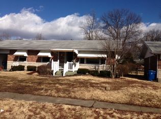 242 Royce Dr, Saint Louis, MO 63135