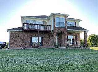 16701 N Anchorom Rd, Hallsville, MO 65255