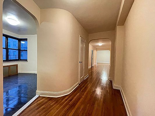 3rd image of 69-39 Yellowstone Blvd #Ii4