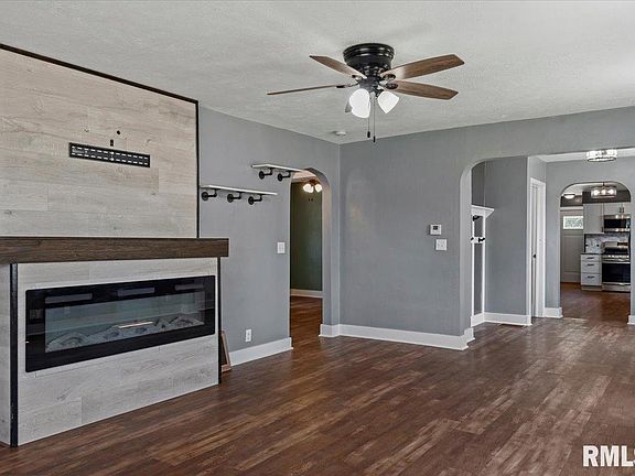 5th image of 806 9th St