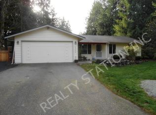 2403 NE Breezewood Ln, Bremerton, WA 98311
