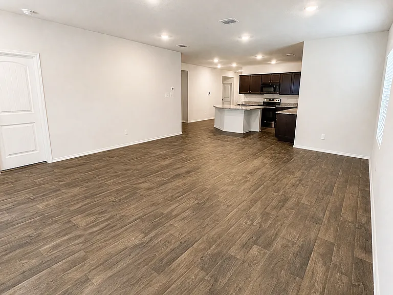 845 Pronghorn Trl — Photo 4