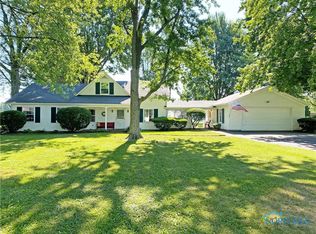 449 Cottage St, Fremont, OH 43420
