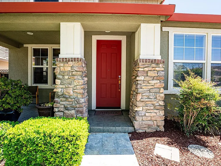 820 Ben Ingram Ln — Photo 28