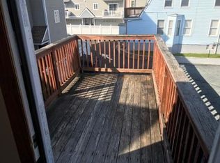 52 Pleasant St APT 2, Stamford, CT 06901