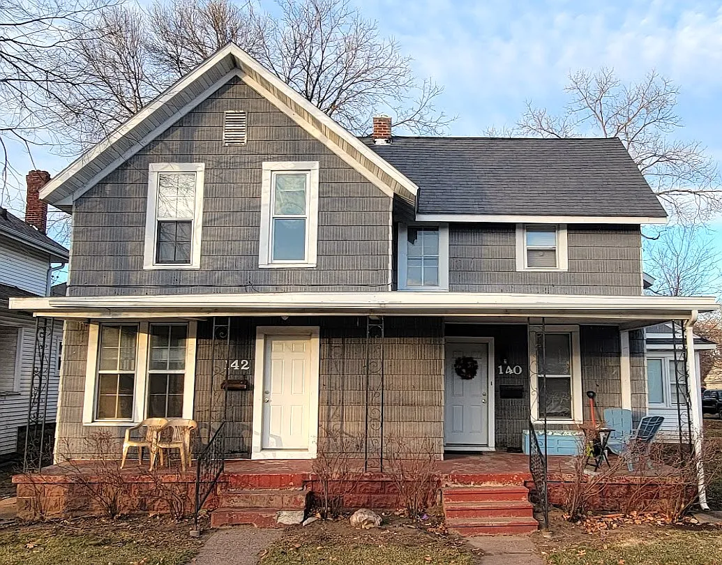 2 bed, 1.5 bath, $1,020 — Photo 1