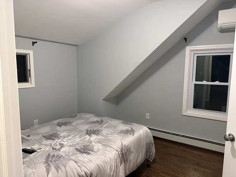 197 Saddle Ln — Photo 8