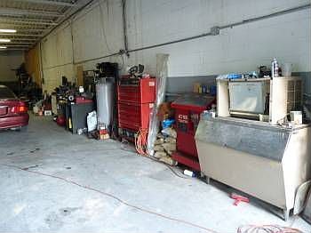 3rd image of 7137 Woodland Ave