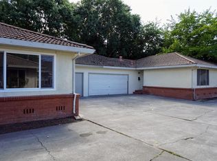 1210 Manhattan Way, Santa Rosa, CA 95401