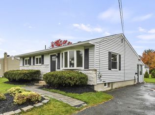 28 Dutchess Ave, Pittsfield, MA 01201