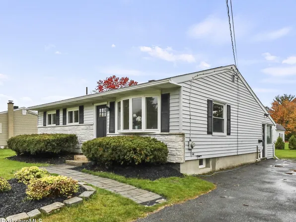 28 Dutchess Ave, Pittsfield, MA 01201
