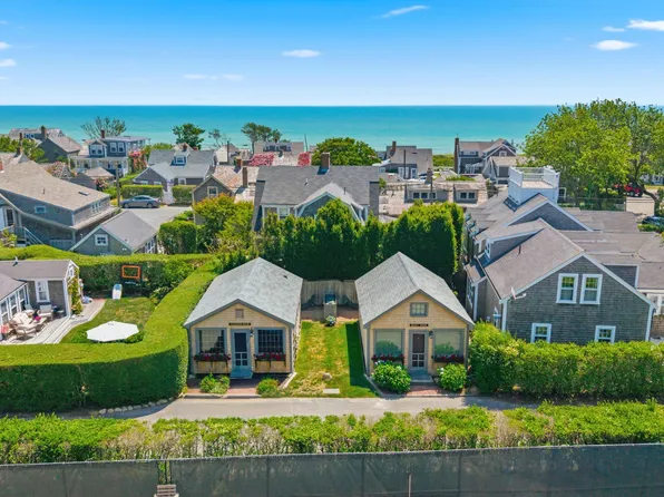 7 & 9 Park Ln, Nantucket, MA 02554