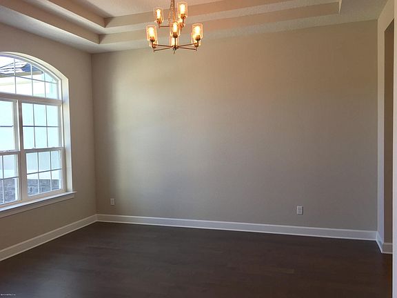 5th image of 473 Appaloosa Ave