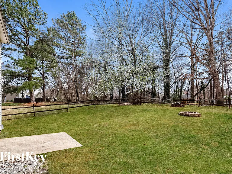 8116 Maxwelton Dr — Photo 15