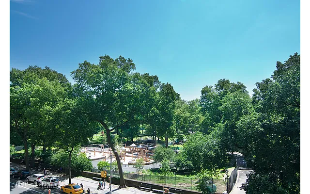 Rented by Douglas Elliman | media 14