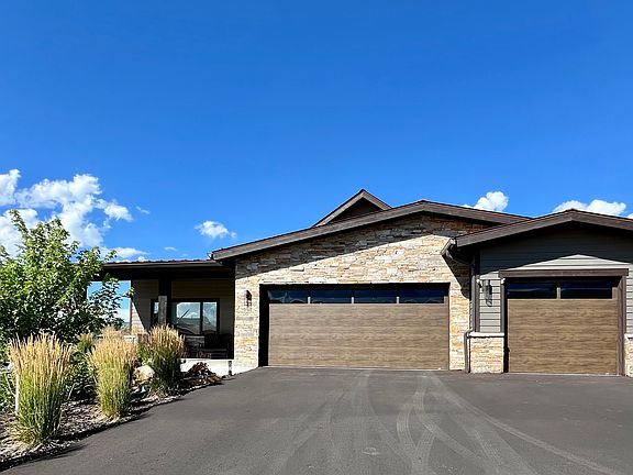 Driveway 3 car oversized garage