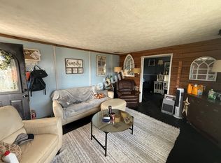 14380 W Walnut St, Deputy, IN 47230