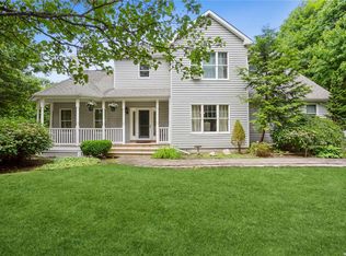 152 Dahlia Dr, Mastic Beach, NY 11951