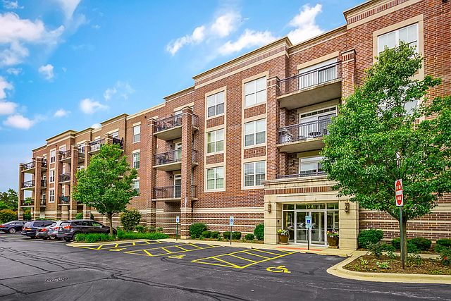 1st image of 50 S Greeley St APT 307