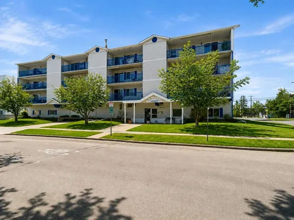 4522 E 47a Ave #402, Red Deer, AB T4N 3R3
