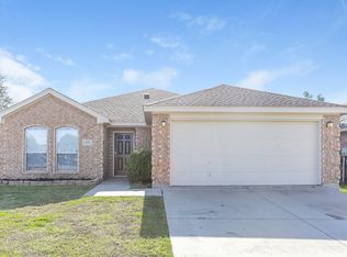 9301 Marilyn Ct, White Settlement, TX 76108