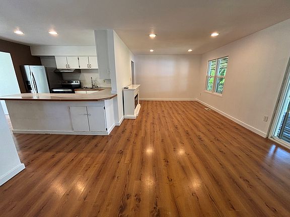 4th image of 17735 Gerilyn Ct