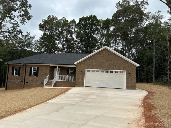 3394 Sweetgum Ln, Lincolnton, NC 28092