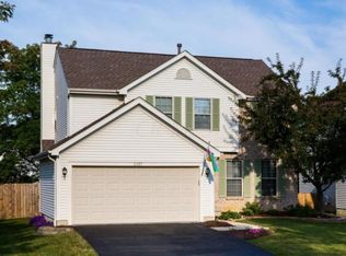 2397 Mills Fall Dr, Hilliard, OH 43026