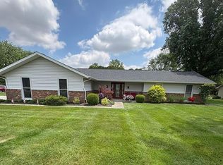 5404 N Moore Rd, Muncie, IN 47304