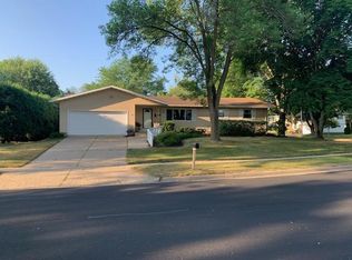 7215 Voss Pkwy, Middleton, WI 53562