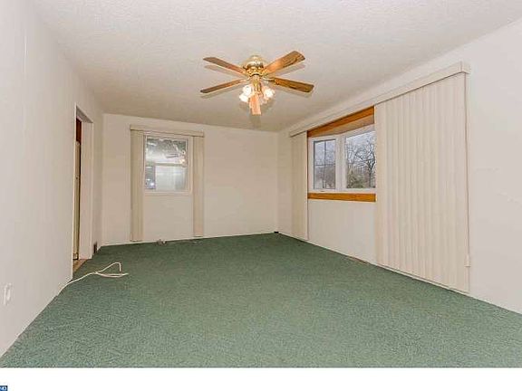 6729101_3