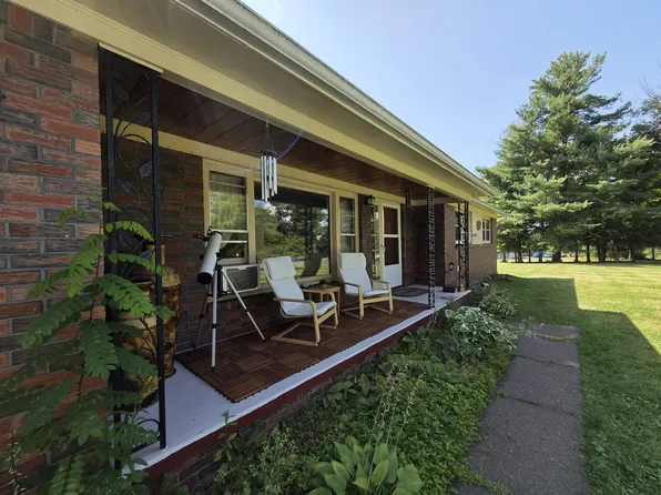 276 Shaker Hill Rd, Enfield, NH 03748