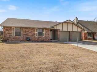 1500 Vulcan Cir, Edmond, OK 73003