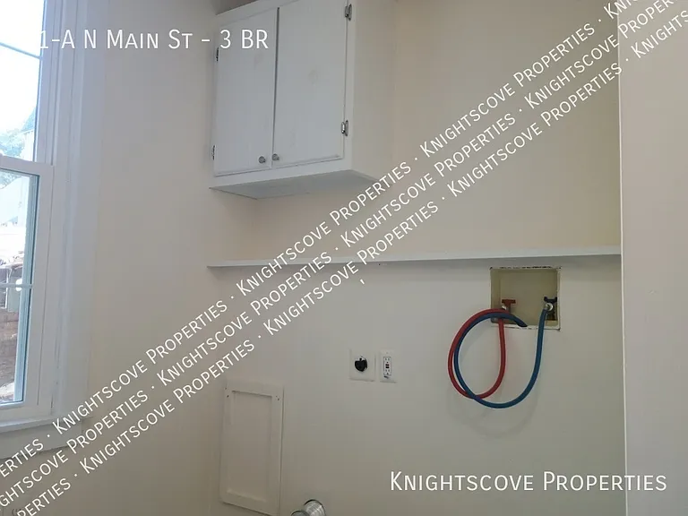 91A N Main St #3 BR — Photo 32