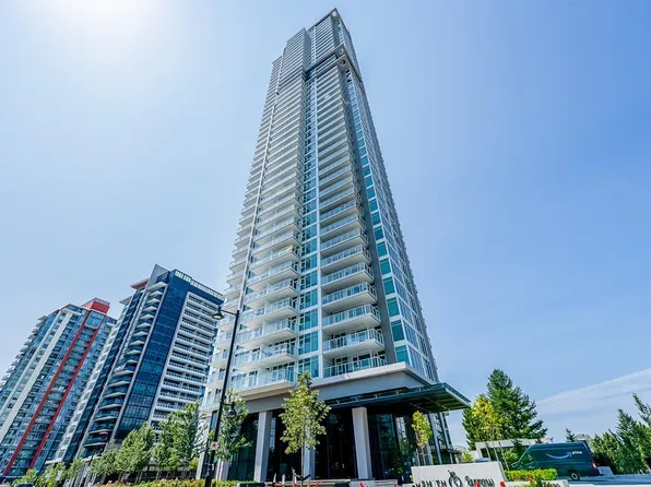720 Farrow St #4302, Coquitlam, BC V3J 0P3