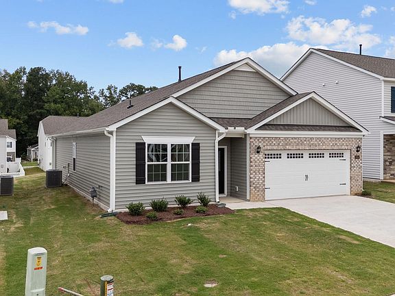 2nd image of 1014 Middlecrest Drive